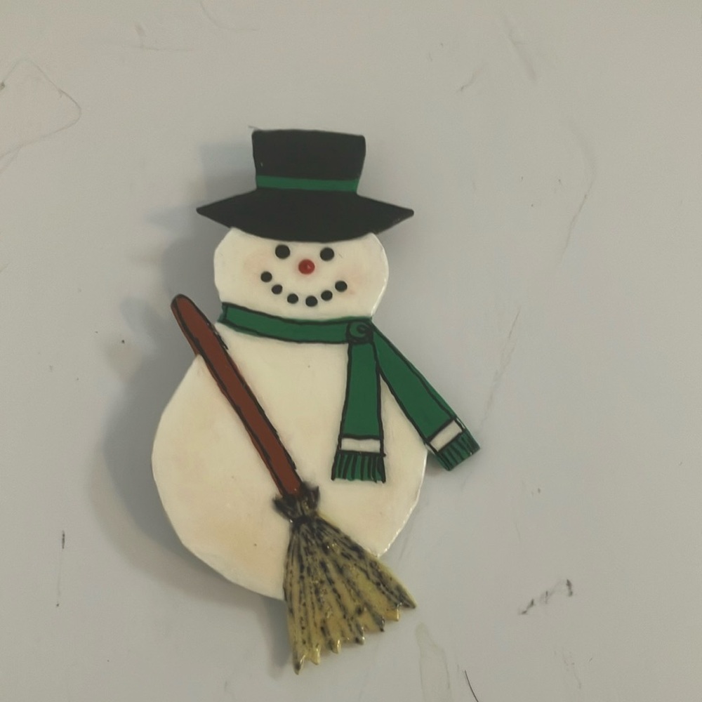 Plastic snowman pin